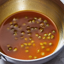 Sinaasappelsaus met kappertjes